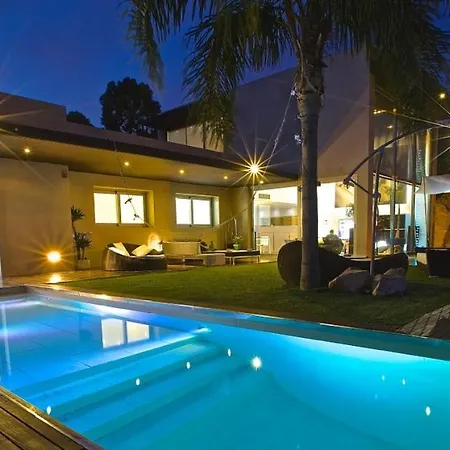 The Blue Barcelona Villa Badalona
