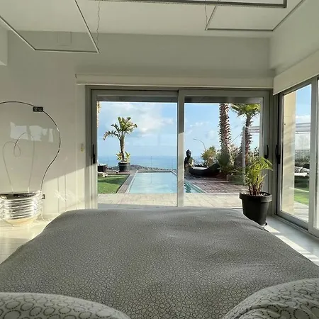 The Blue Barcelona Villa Badalona