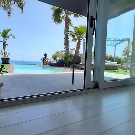 The Blue Barcelona Villa Badalona