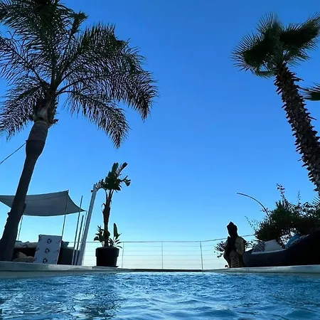 The Blue Barcelona * Badalona